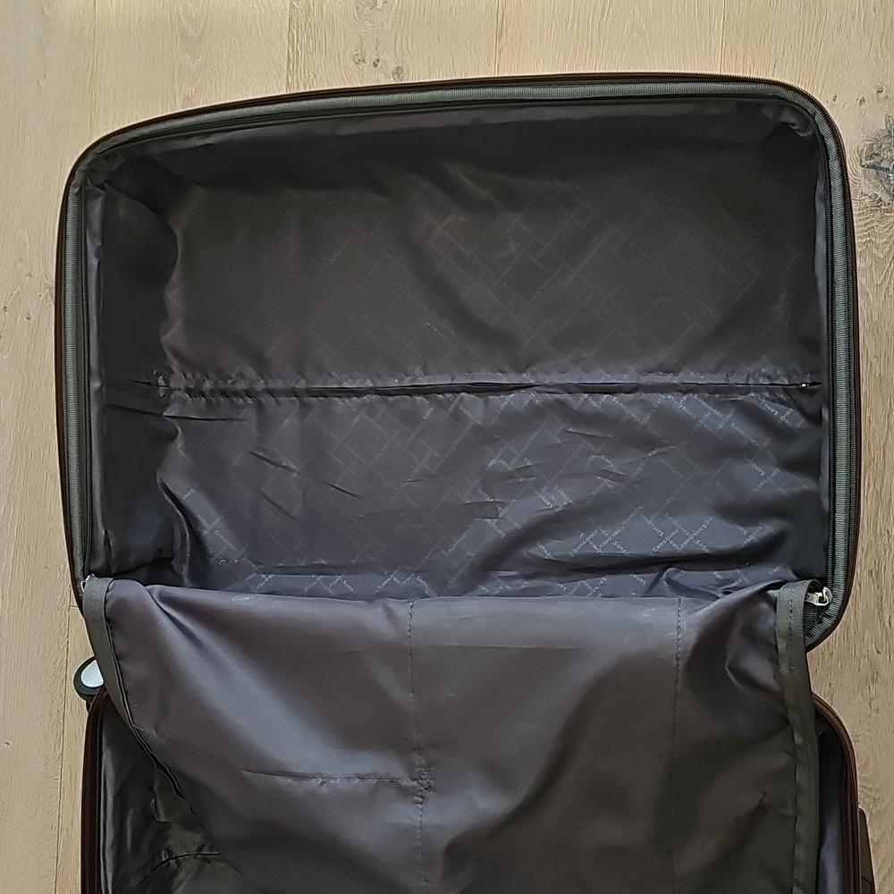 Samsonite Pink Hardshell Medium Luggage - Picture 15 of 15